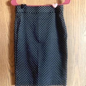 Elle size XS black and white polka dot pencil skirt